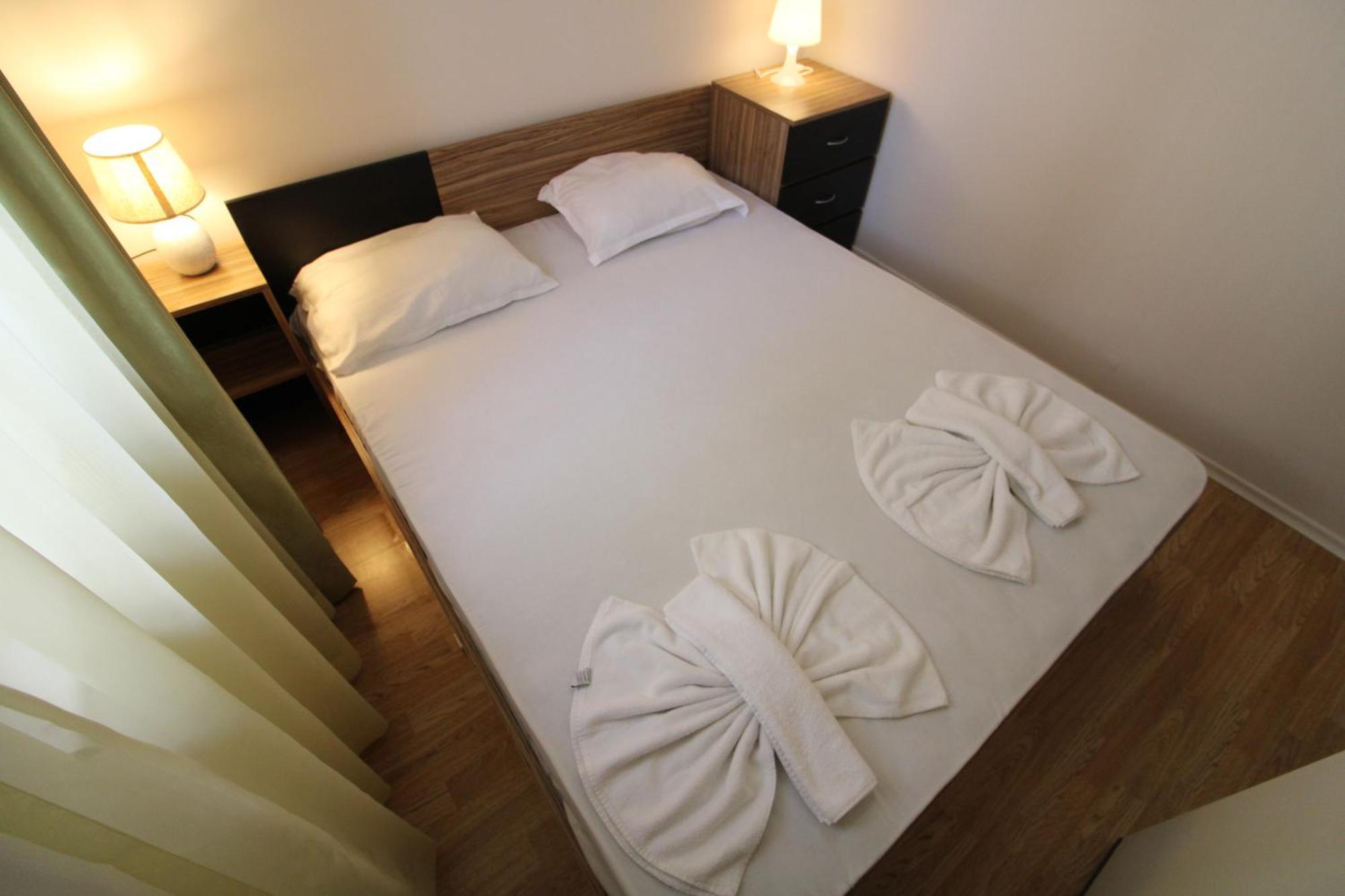Menada Romance Marine Apartments Sunny Beach Oda fotoğraf