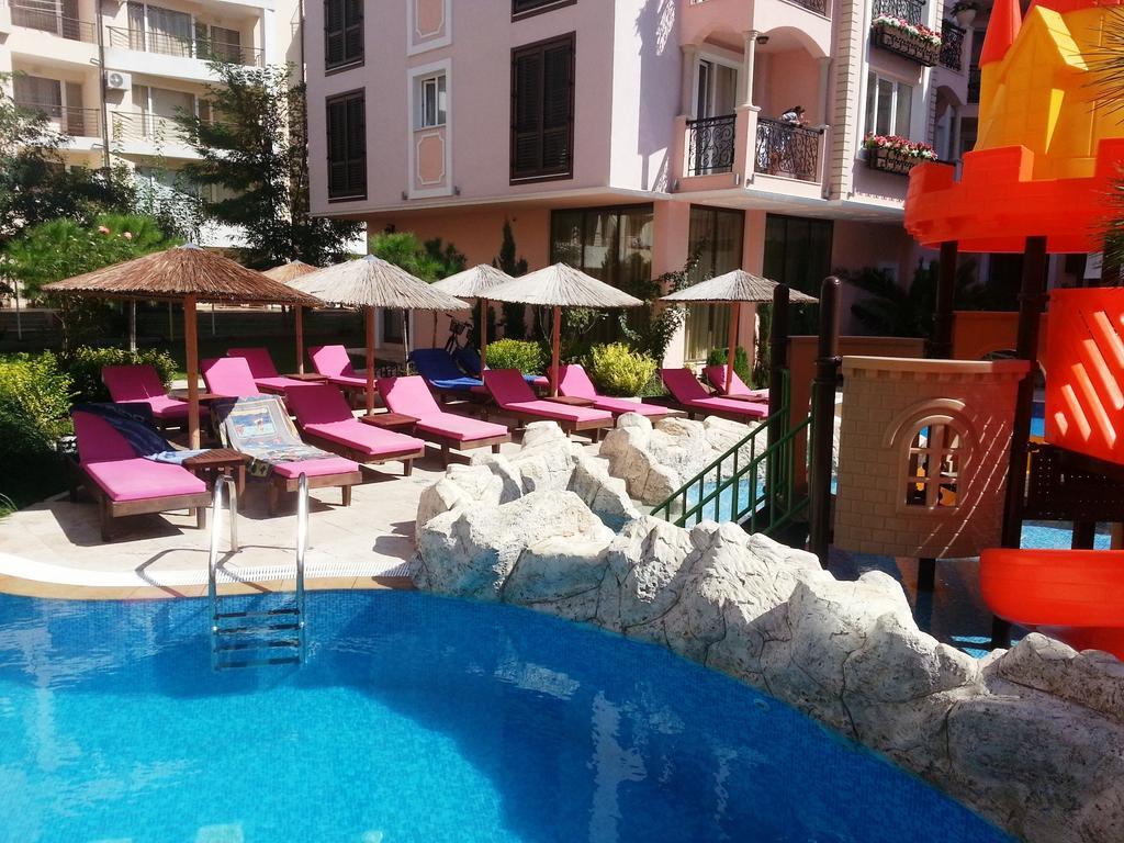 Menada Romance Marine Apartments Sunny Beach Dış mekan fotoğraf