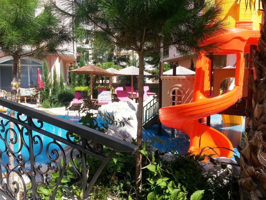 Menada Romance Marine Apartments Sunny Beach Dış mekan fotoğraf